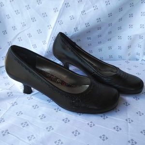 Women's Pumps size 8.5W